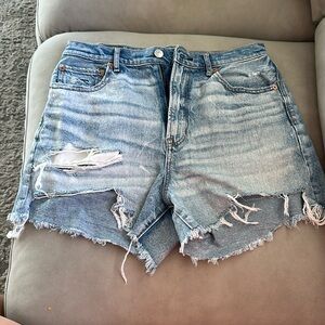 Light wash jean shorts